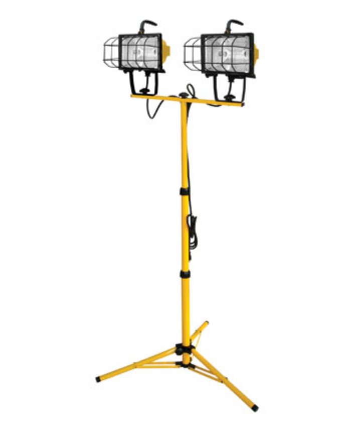 2-500 (1000) Watt Halogen Work Light w/ 5ft Tri Pod Stand